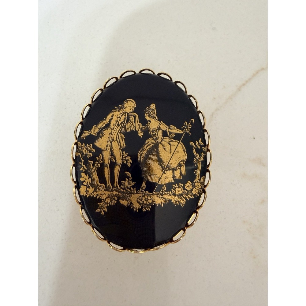 vtg Cameo Brooch Pin/ Pendant Black Porcelain & Goldtone Oval Courting Couple